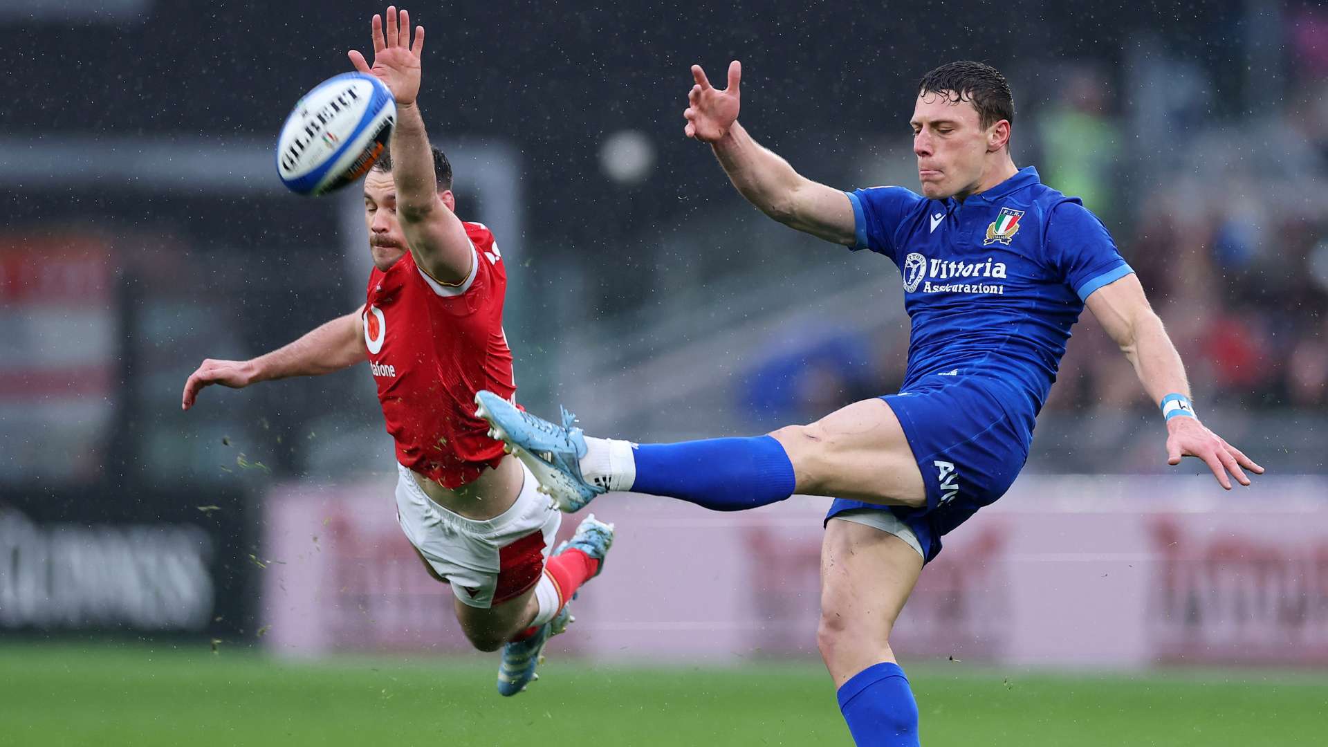 何影响比赛 何影响比赛